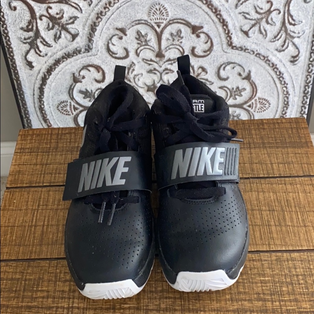 Boys Nike sneaker